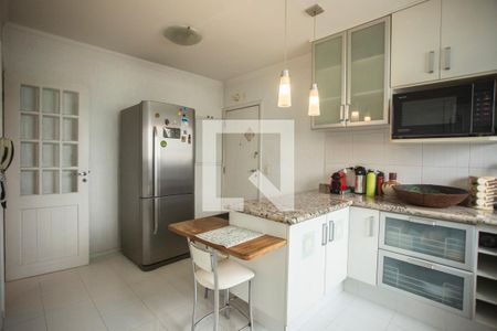 Apartamento à venda com 140m², 3 quartos e 2 vagasCozinha