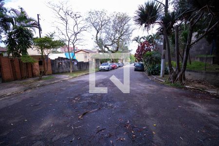 Casa à venda com 402m², 4 quartos e 8 vagasVista da Rua