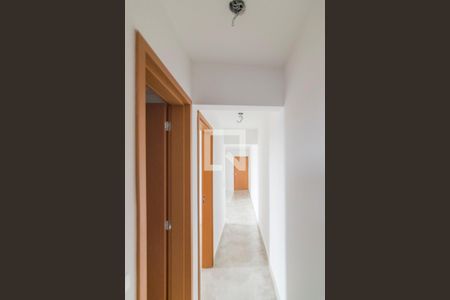 Corredor de apartamento para alugar com 2 quartos, 60m² em Casa Branca, Santo André