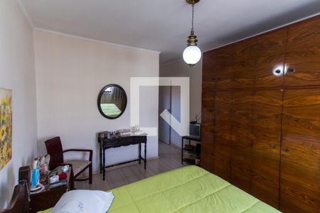 Casa à venda com 160m², 3 quartos e 2 vagasSuíte