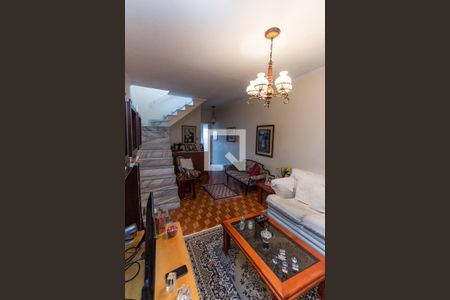 Sala de Estar de casa à venda com 3 quartos, 160m² em Vila Gustavo, São Paulo