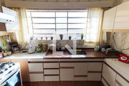 Casa à venda com 160m², 3 quartos e 2 vagasCozinha