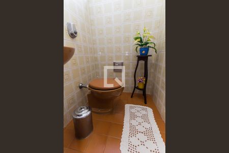 Lavabo de casa à venda com 3 quartos, 160m² em Vila Gustavo, São Paulo