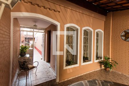 Casa à venda com 160m², 3 quartos e 2 vagasGaragem