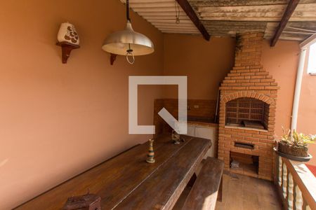 Casa à venda com 160m², 3 quartos e 2 vagasQuintal