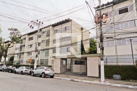 Apartamento à venda com 73m², 2 quartos e 1 vaga Apartamento à venda com 73m², 2 quartos e 1 vagaFachada