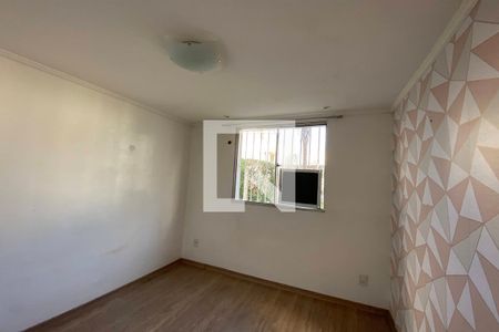 Quarto 1 de apartamento para alugar com 2 quartos, 40m² em Santos Dumont, São Leopoldo