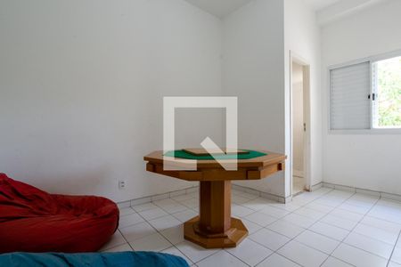 Apartamento para alugar com 110m², 3 quartos e 2 vagas Apartamento para alugar com 110m², 3 quartos e 2 vagasÁrea comum - Salão de jogos