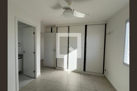 Suíte de apartamento para alugar com 3 quartos, 110m² em Carandiru, São Paulo
