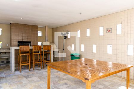 Apartamento para alugar com 110m², 3 quartos e 2 vagas Apartamento para alugar com 110m², 3 quartos e 2 vagasÁrea comum - Churrasqueira