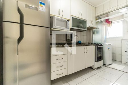 Cozinha de apartamento para alugar com 2 quartos, 52m² em Campos Elíseos, São Paulo