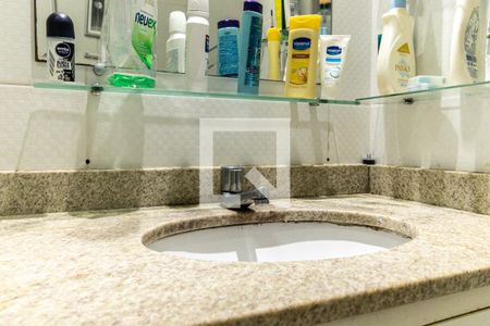 Apartamento à venda com 52m², 2 quartos e 1 vagaBanheiro - Torneira