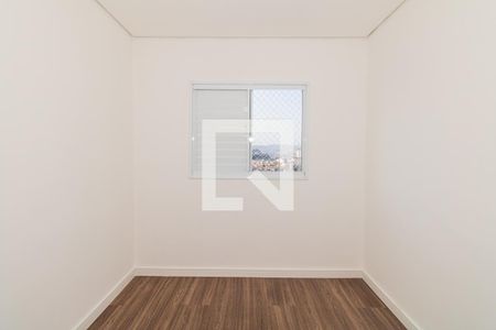 Quarto 1 de apartamento para alugar com 2 quartos, 45m² em Jardim Modelo, São Paulo