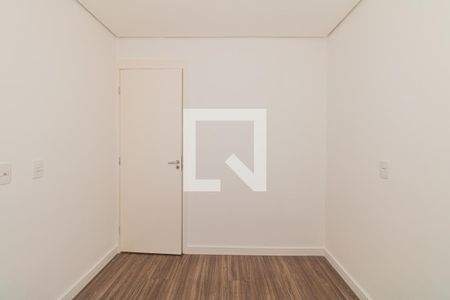 Quarto 1 de apartamento para alugar com 2 quartos, 45m² em Jardim Modelo, São Paulo