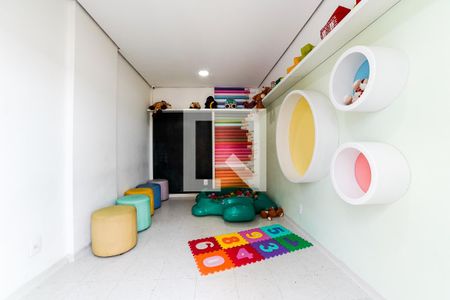 Apartamento para alugar com 45m², 2 quartos e 1 vaga Apartamento para alugar com 45m², 2 quartos e 1 vagaÁrea Comum - Brinquedoteca