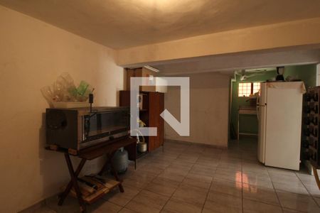 Casa para alugar com 206m², 3 quartos e 2 vagasQuarto Fundos