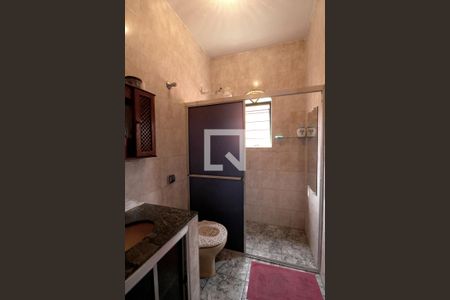 Casa para alugar com 206m², 3 quartos e 2 vagasBanheiro Social