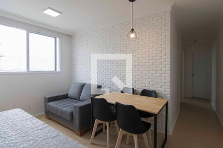 Sala de apartamento para alugar com 2 quartos, 45m² em Jardim Íris, São Paulo