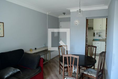 Sala de apartamento para alugar com 2 quartos, 80m² em Jardim Leonor, Cotia