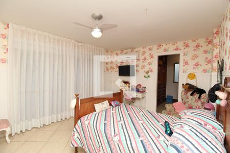 Casa à venda com 769m², 5 quartos e 4 vagasSuíte 4