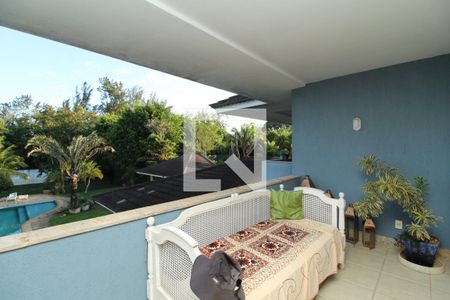 Casa à venda com 769m², 5 quartos e 4 vagasVaranda - Suíte 1