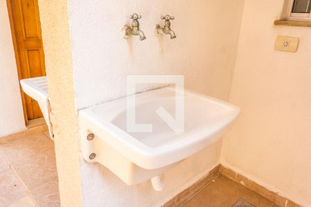 Casa de condomínio para alugar com 30m², 1 quarto e sem vaga Casa de condomínio para alugar com 30m², 1 quarto e sem vagaÁrea de Serviço