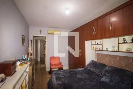 Casa à venda com 250m², 5 quartos e 2 vagas Casa à venda com 250m², 5 quartos e 2 vagasQuarto 3