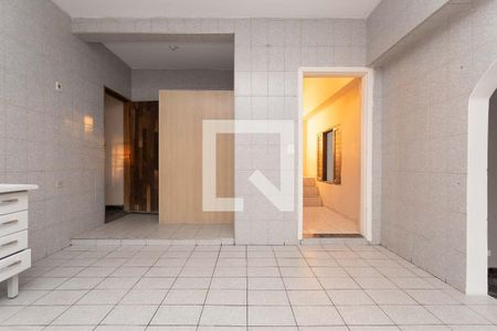 Casa à venda com 160m², 3 quartos e 2 vagas Casa à venda com 160m², 3 quartos e 2 vagasCozinha