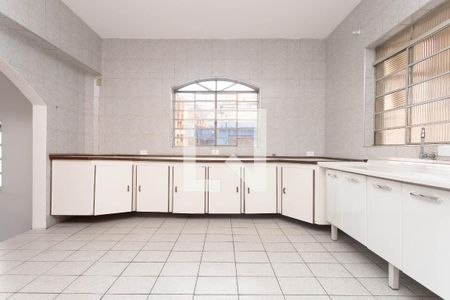 Casa à venda com 160m², 3 quartos e 2 vagas Casa à venda com 160m², 3 quartos e 2 vagasCozinha