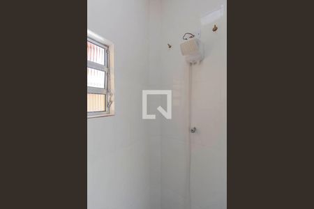 Casa para alugar com 140m², 2 quartos e 2 vagas Casa para alugar com 140m², 2 quartos e 2 vagasBanheiro