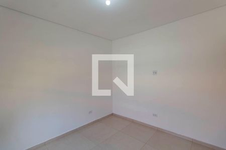 Casa para alugar com 140m², 2 quartos e 2 vagas Casa para alugar com 140m², 2 quartos e 2 vagasQuarto