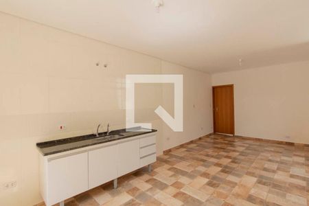 Sala e Cozinha Integrada de casa para alugar com 2 quartos, 140m² em Vila Talarico, São Paulo