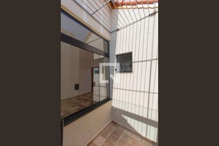 Casa para alugar com 140m², 2 quartos e 2 vagas Casa para alugar com 140m², 2 quartos e 2 vagasJardim de Inverno