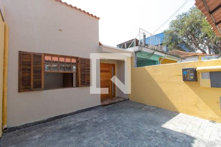 Casa para alugar com 140m², 2 quartos e 2 vagas Casa para alugar com 140m², 2 quartos e 2 vagasGaragem