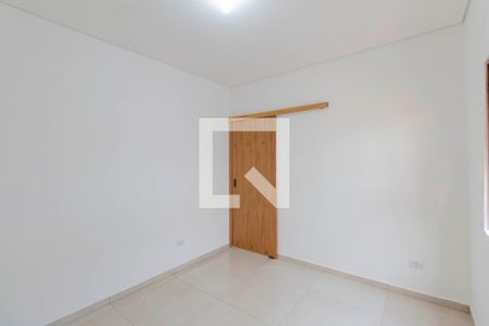 Casa para alugar com 140m², 2 quartos e 2 vagas Casa para alugar com 140m², 2 quartos e 2 vagasSuíte