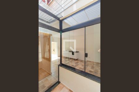 Casa para alugar com 140m², 2 quartos e 2 vagas Casa para alugar com 140m², 2 quartos e 2 vagasJardim de Inverno