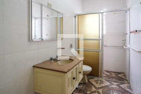 Casa à venda com 196m², 3 quartos e 4 vagasBanheiro