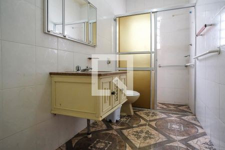 Casa à venda com 196m², 3 quartos e 4 vagasBanheiro