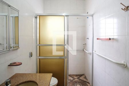 Casa à venda com 196m², 3 quartos e 4 vagasBanheiro