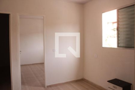 Sala de kitnet/studio para alugar com 2 quartos, 45m² em Vila Romano, São Paulo