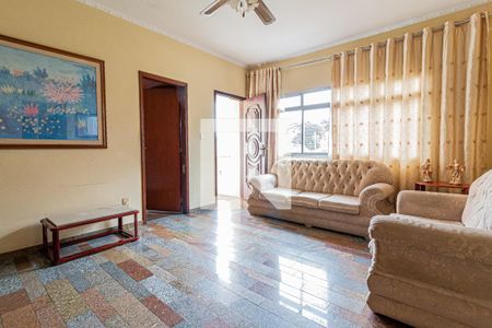 Sala 1 de casa à venda com 4 quartos, 500m² em Vila Domitila, São Paulo