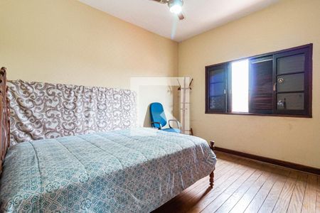 Quarto 1 de casa à venda com 4 quartos, 500m² em Vila Domitila, São Paulo