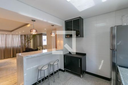 Cozinha de apartamento para alugar com 3 quartos, 109m² em Grajaú, Belo Horizonte