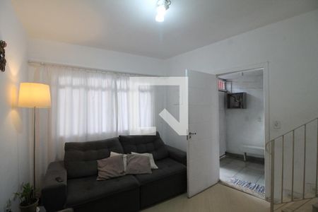 Sala de casa para alugar com 2 quartos, 85m² em Vila Ré, São Paulo