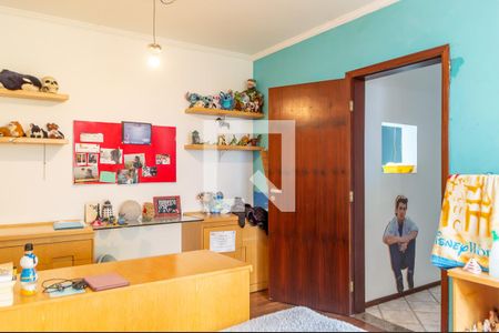 Casa à venda com 412m², 5 quartos e 4 vagasQuarto 2