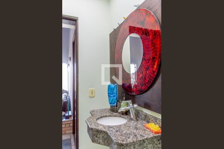 Casa à venda com 412m², 5 quartos e 4 vagasLavabo