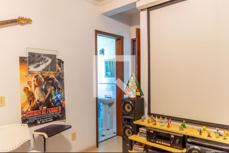 Casa à venda com 412m², 5 quartos e 4 vagasQuarto 2 - Suíte