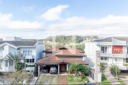 Casa à venda com 412m², 5 quartos e 4 vagasVista do Quarto Suíte