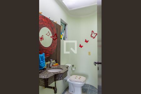 Casa à venda com 412m², 5 quartos e 4 vagasLavabo