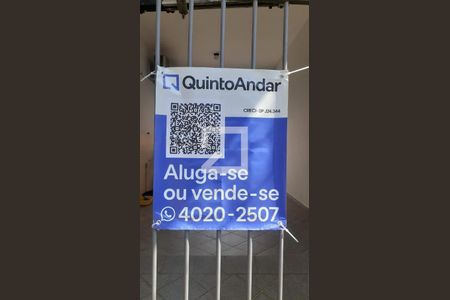 Casa à venda com 392m², 4 quartos e 8 vagas Casa à venda com 392m², 4 quartos e 8 vagasPlaquinha